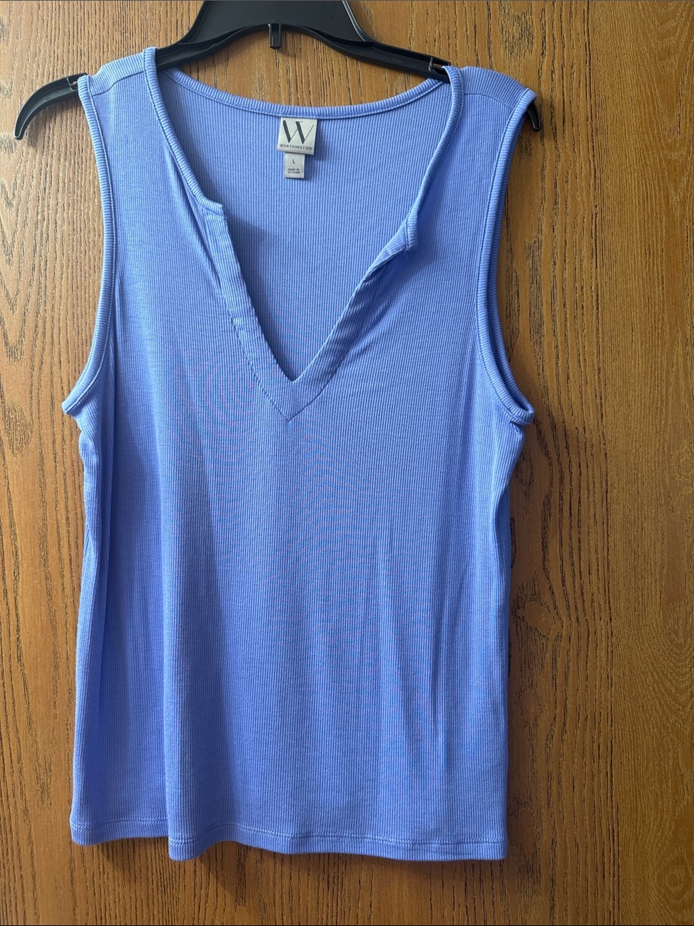 Worthington Lavender V-Neck Ribbed Tank Top